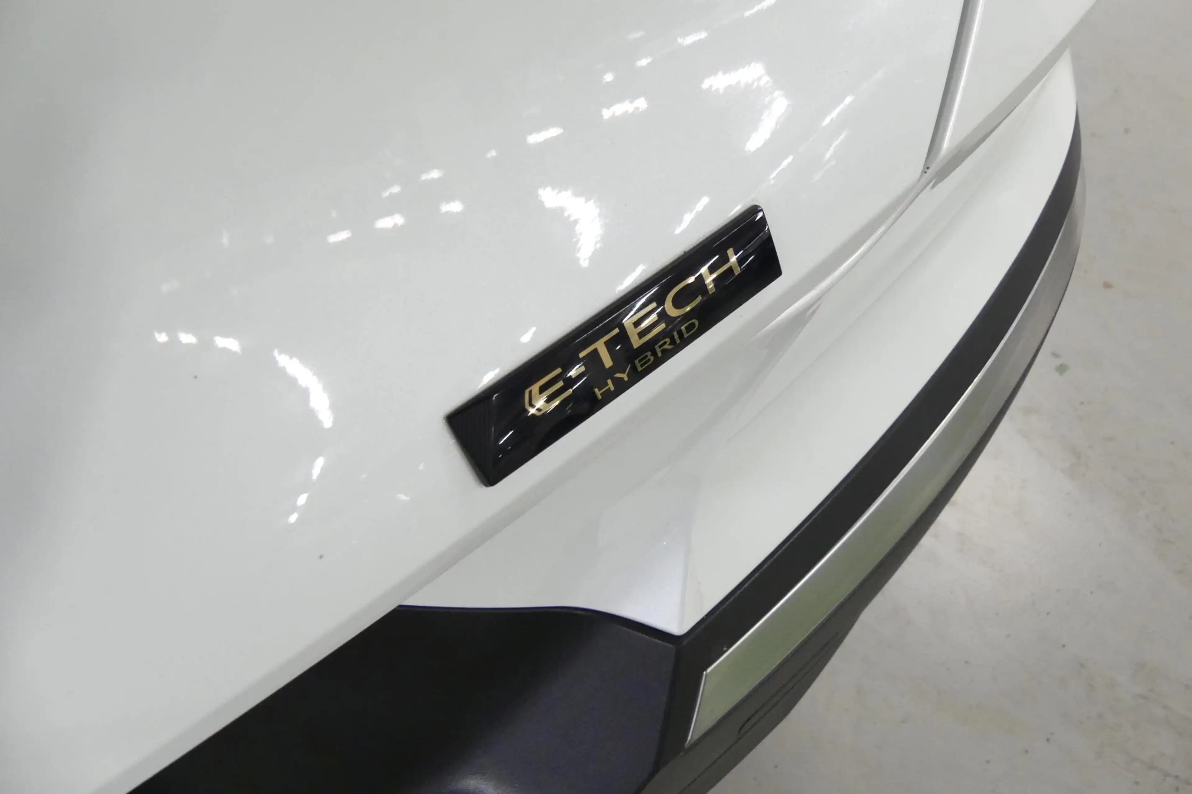 Renault Symbioz E-Tech Full Hybrid 145 Techno | openR link Multime — photo 11