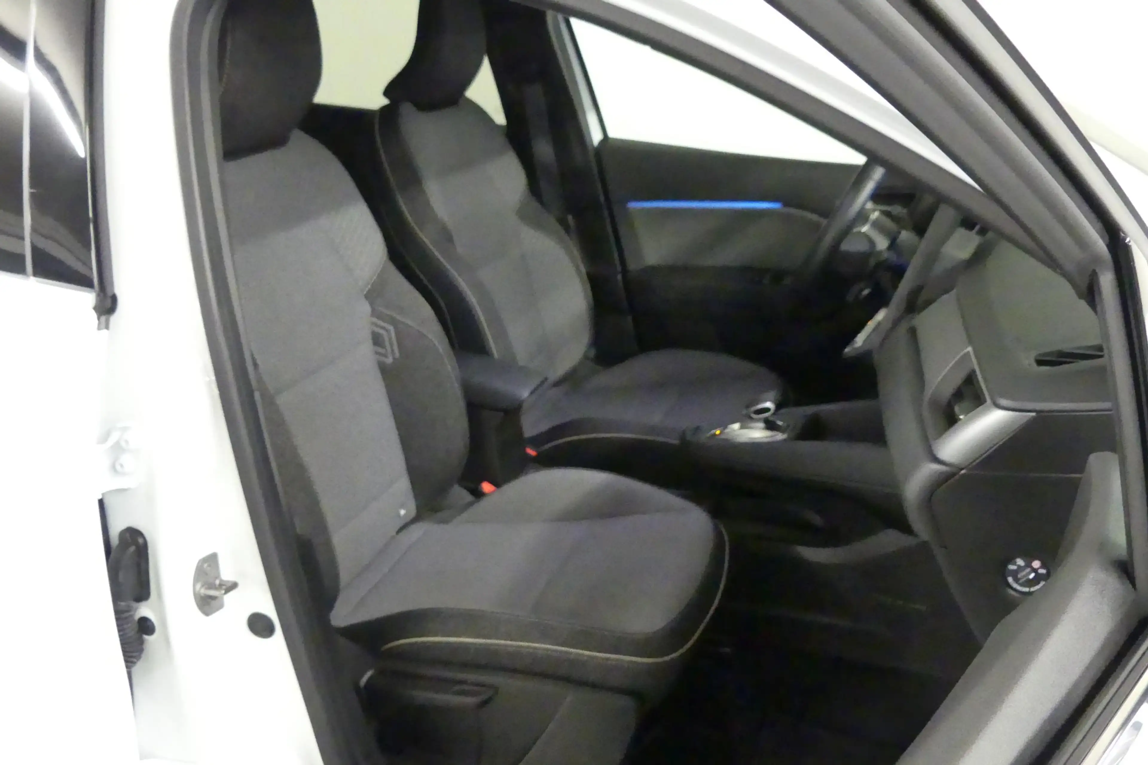 Renault Symbioz E-Tech Full Hybrid 145 Techno | openR link Multime — photo 13