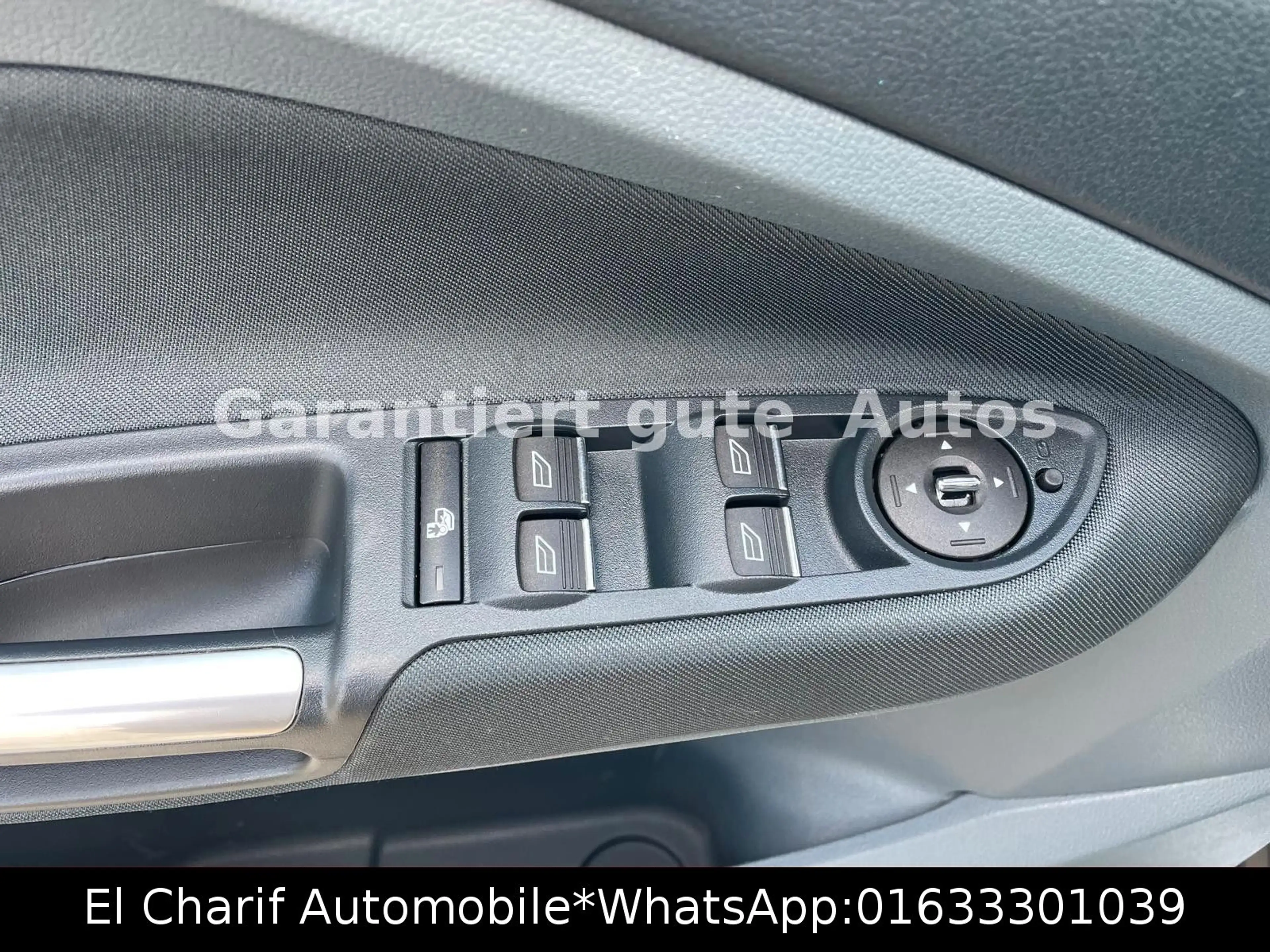 Ford Grand C-Max Grand C-MAX Titanium — photo 15