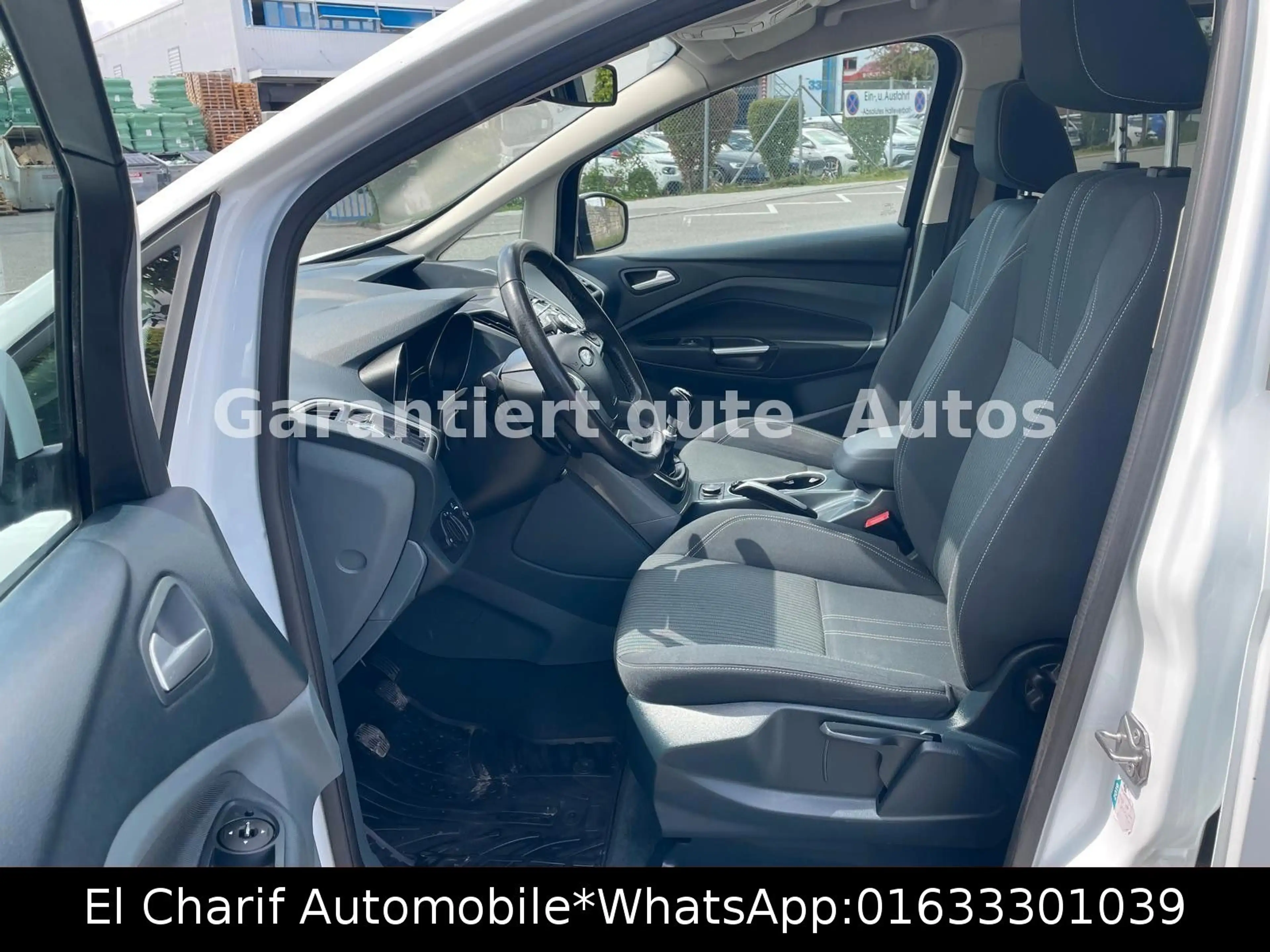 Ford Grand C-Max Grand C-MAX Titanium — photo 10