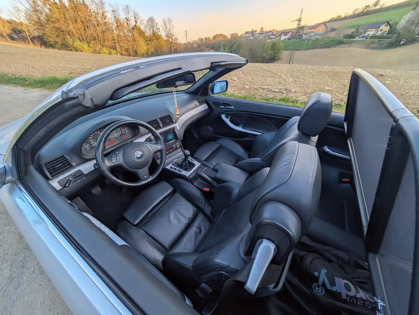 BMW 320 320Ci Cabrio Silber - 2