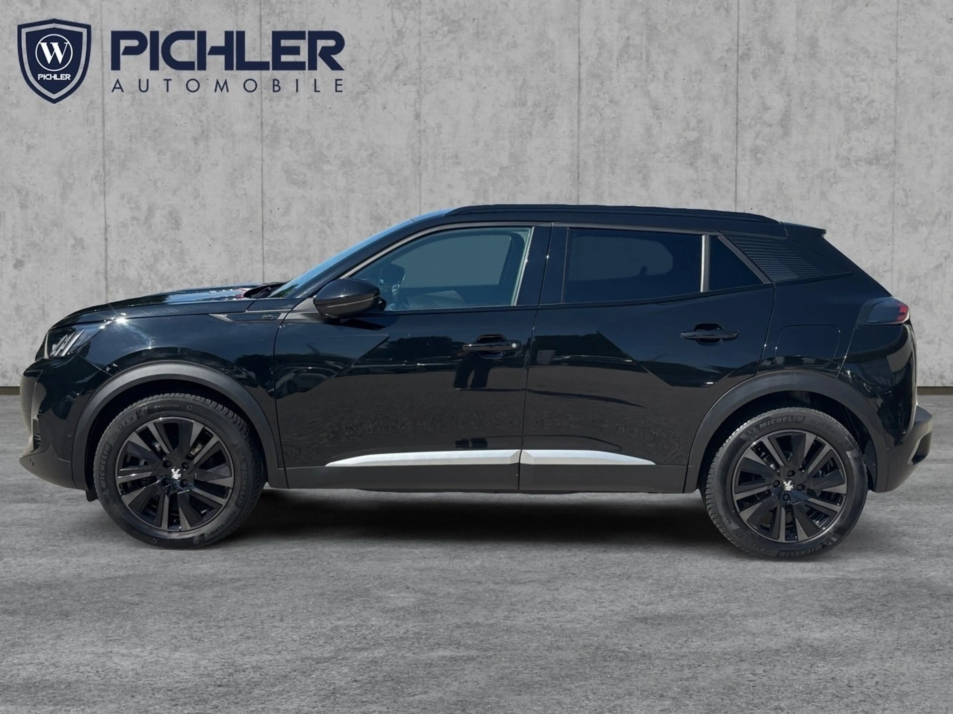 Peugeot e-2008 Peugeot e-2008 50kWh GT Pack — photo 3