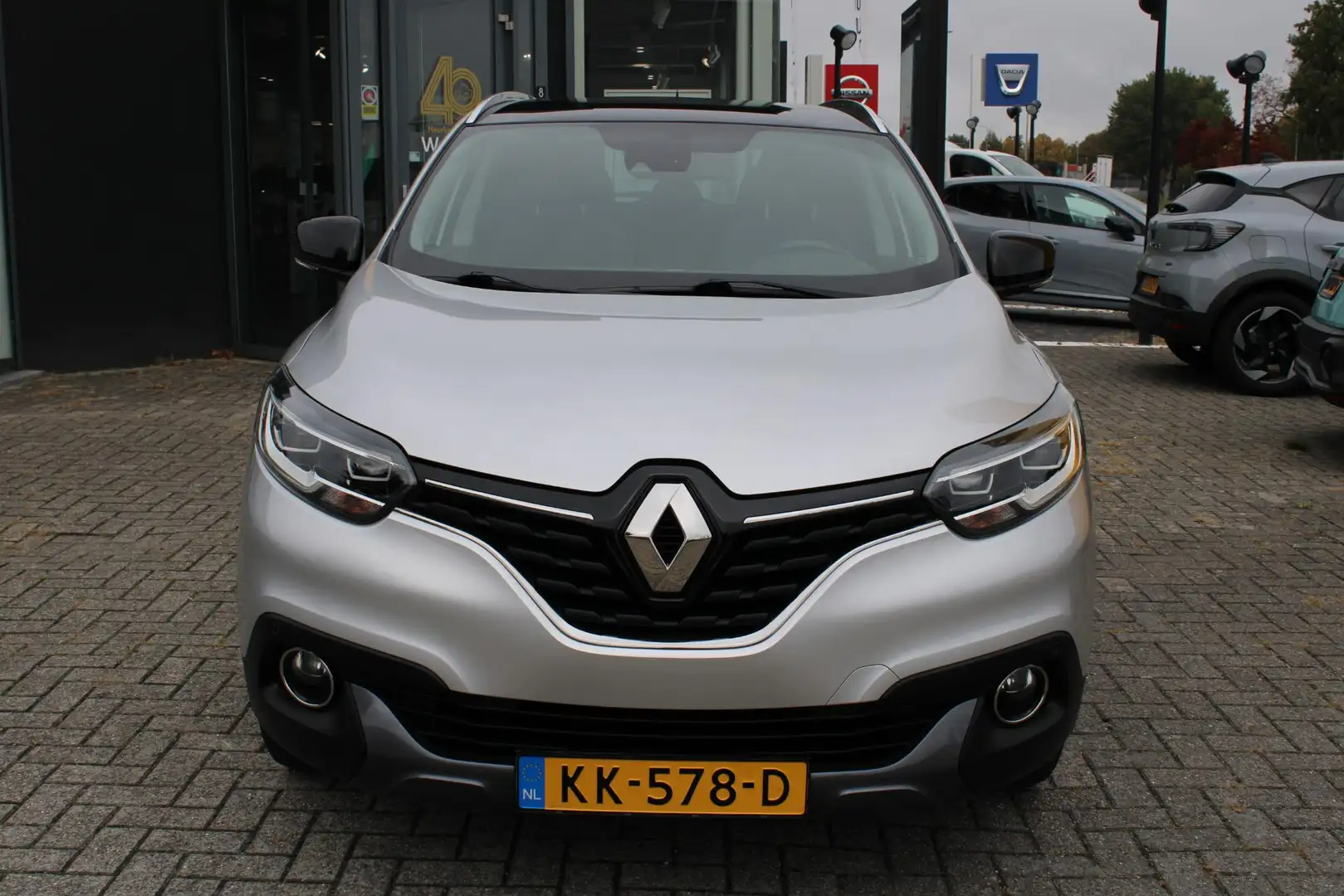 Renault Kadjar TCe 130 Bose | Origineel NL | 1e Eig | Dealer-onde Gris - 2