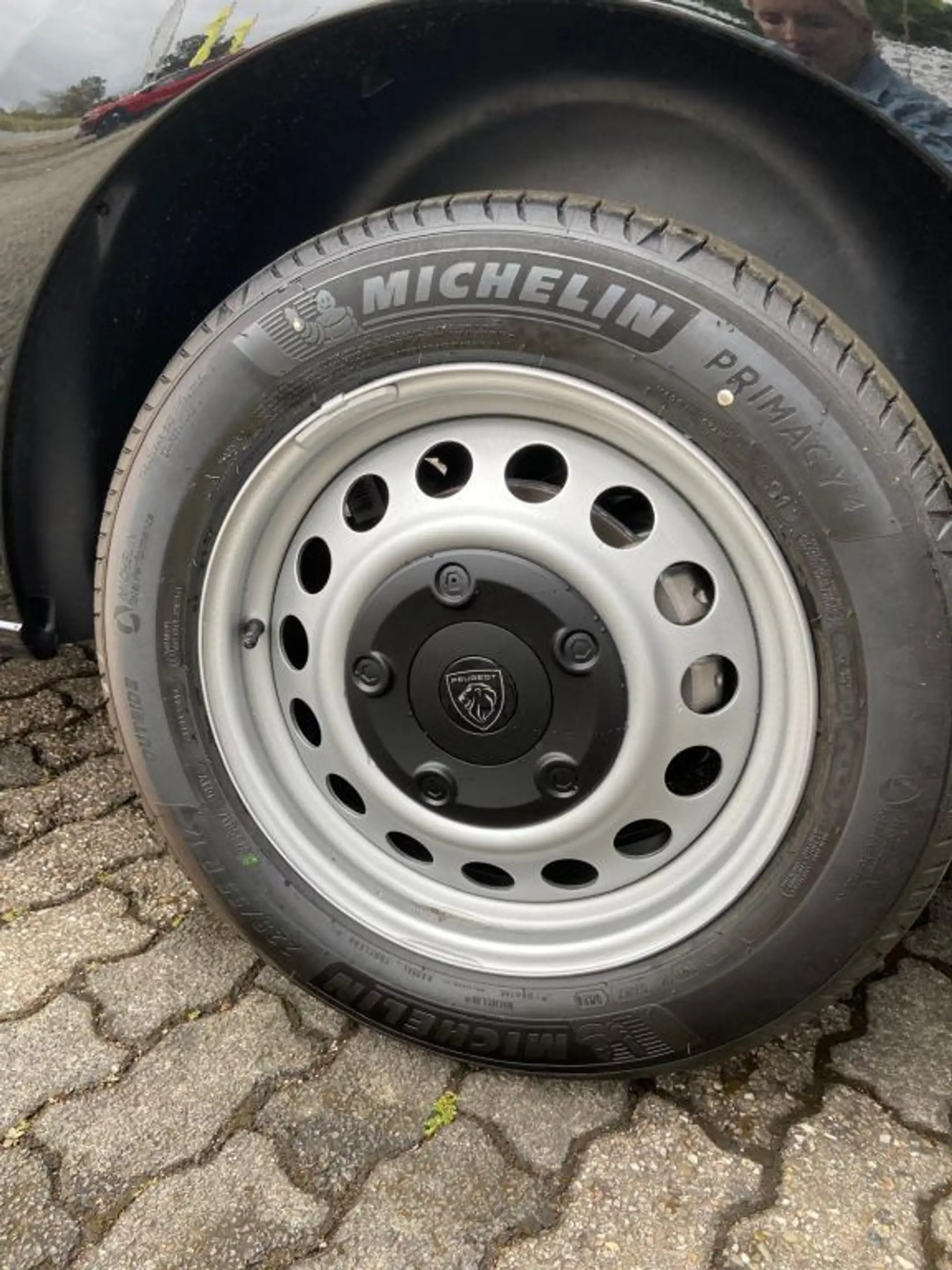 Peugeot Expert 2.2 Diesel 180 L3 S&S EAT8 — photo 3