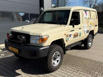 Land Cruiser Hzj 78