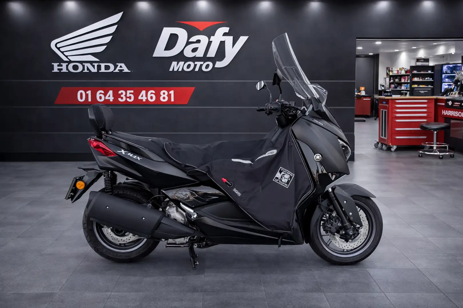 Yamaha X-Max 300 Negro - 2