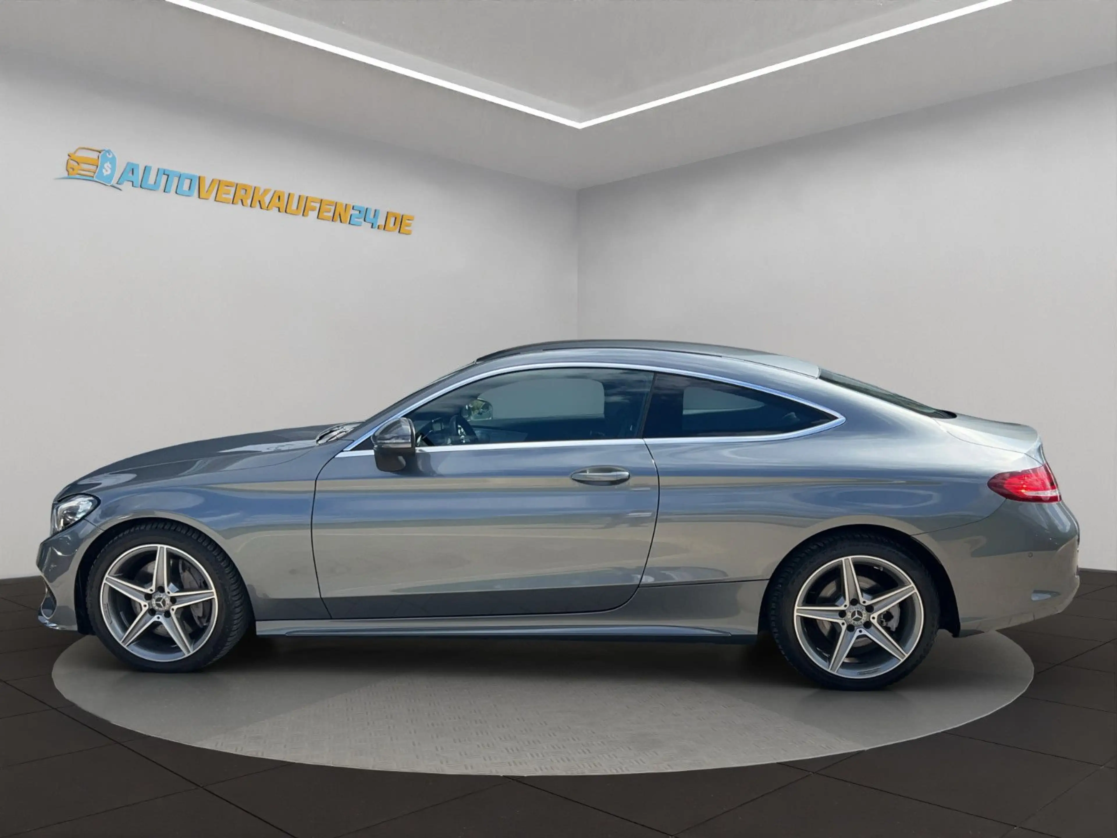 Mercedes-Benz C 250 Coupé AMG BURMSTER KAMERA NAVI LED TOP! — photo 3