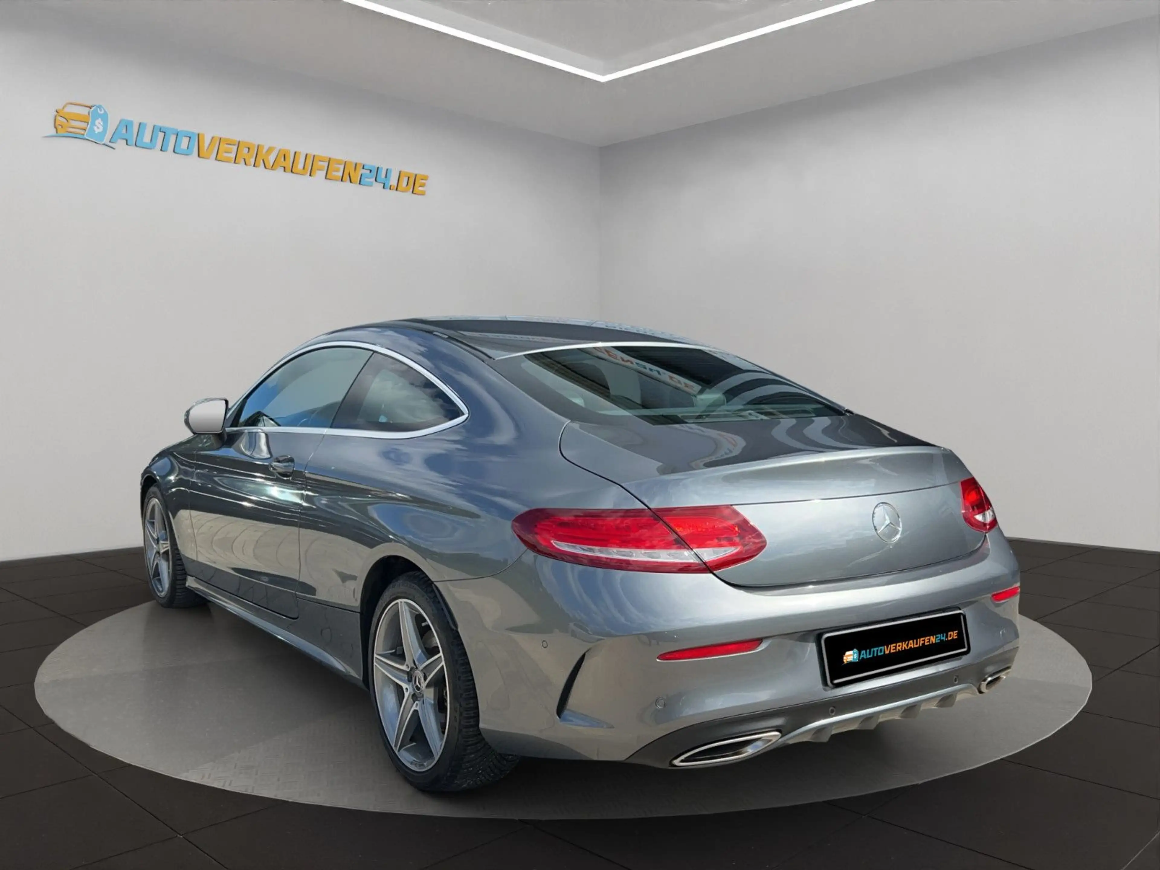 Mercedes-Benz C 250 Coupé AMG BURMSTER KAMERA NAVI LED TOP! — photo 4