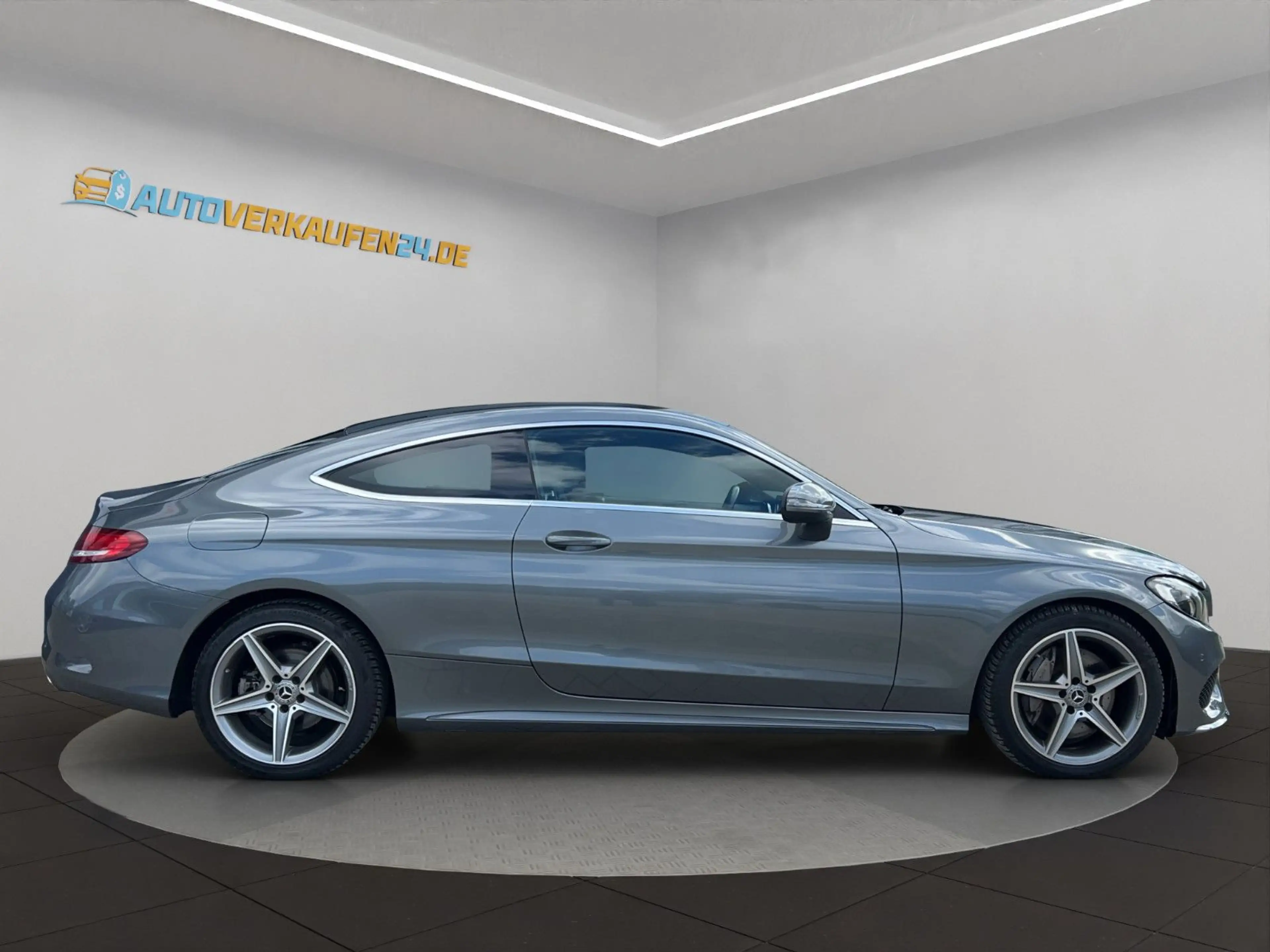 Mercedes-Benz C 250 Coupé AMG BURMSTER KAMERA NAVI LED TOP! — photo 8