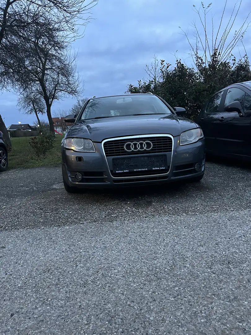 Audi A4 Avant 2,7 TDI V6 DPF - 1