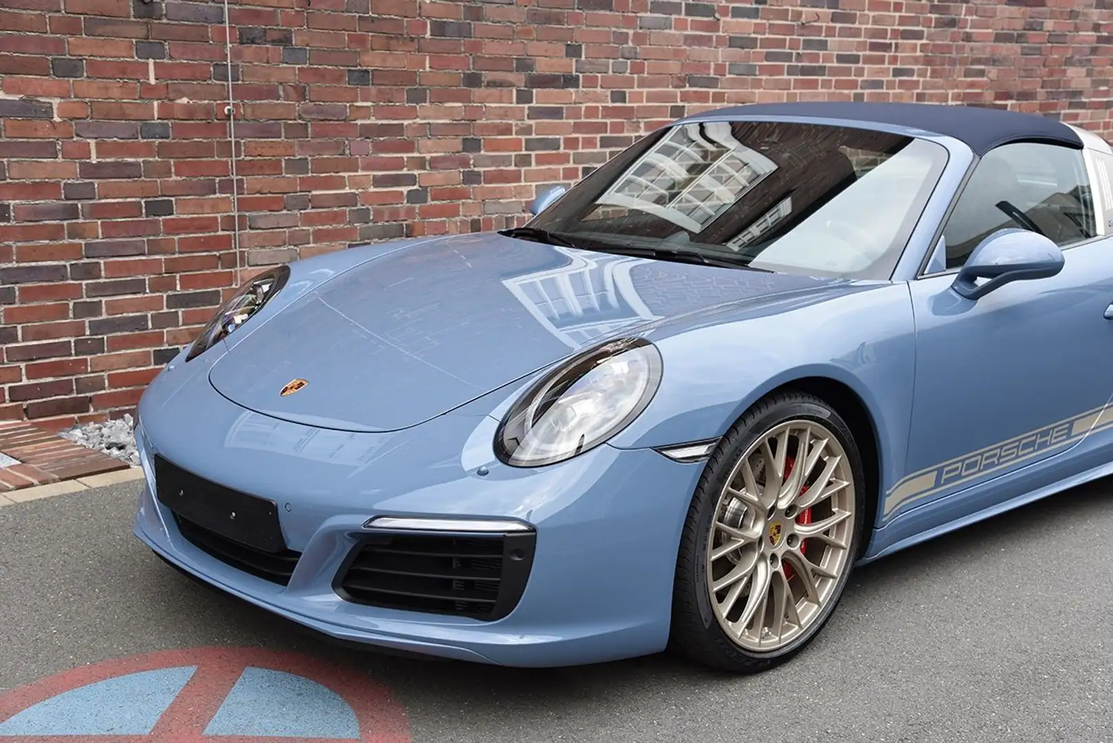 Porsche 991 911 Targa 4S Exclusive Design Edition 1/100 Blau - 1