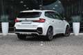 BMW iX1 eDrive20 High Executive M Sport / Sportstoelen / A Wit - thumbnail 25