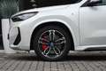BMW iX1 eDrive20 High Executive M Sport / Sportstoelen / A Wit - thumbnail 18