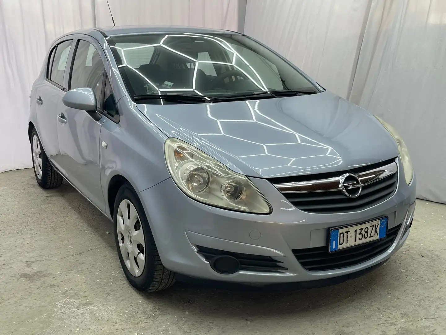 Opel Corsa Corsa 5p 1.2 GPL Enjoy Grau - 2