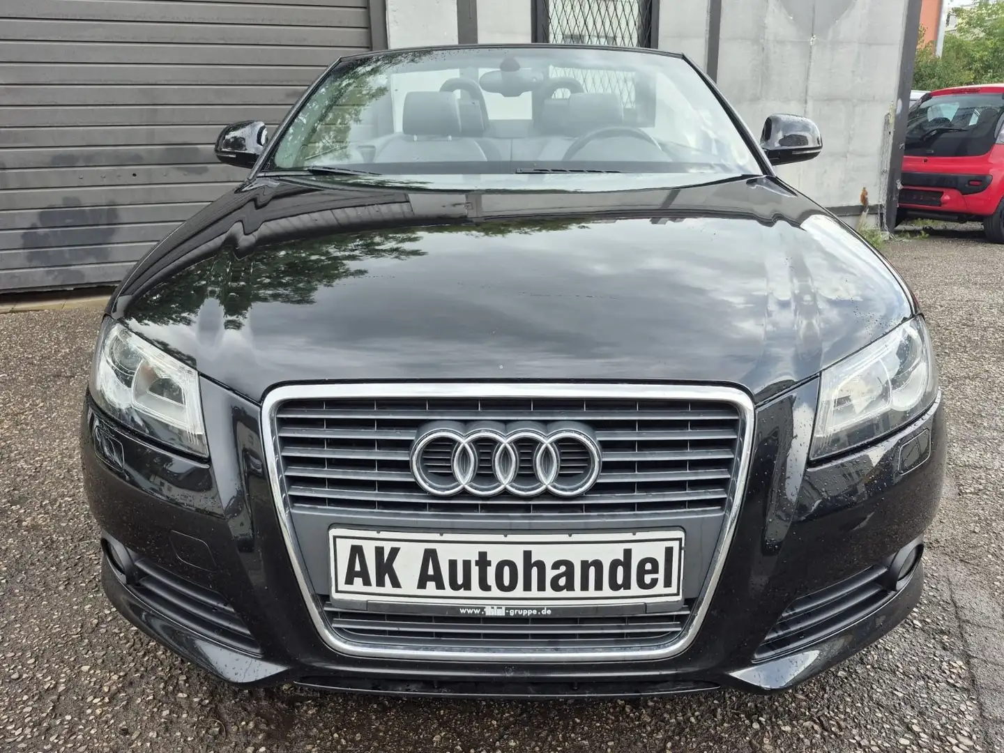 Audi A3 Cabriolet Ambition Aut Leder Navi Schwarz - 2