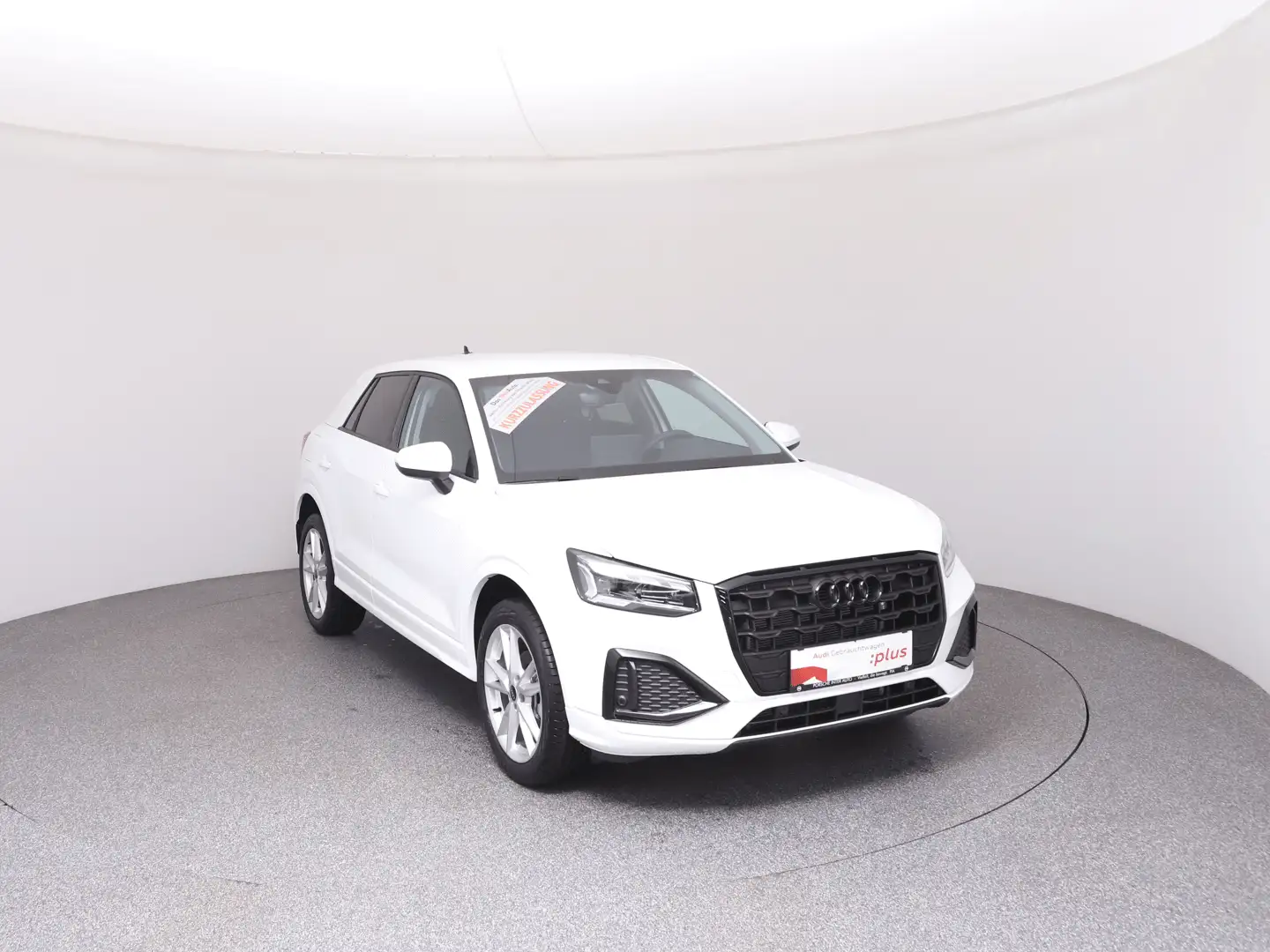 Audi Q2 30 TFSI admired Weiß - 2