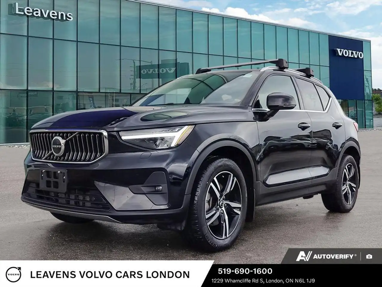 2023 Volvo XC40