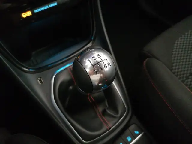 Ford Puma view 13