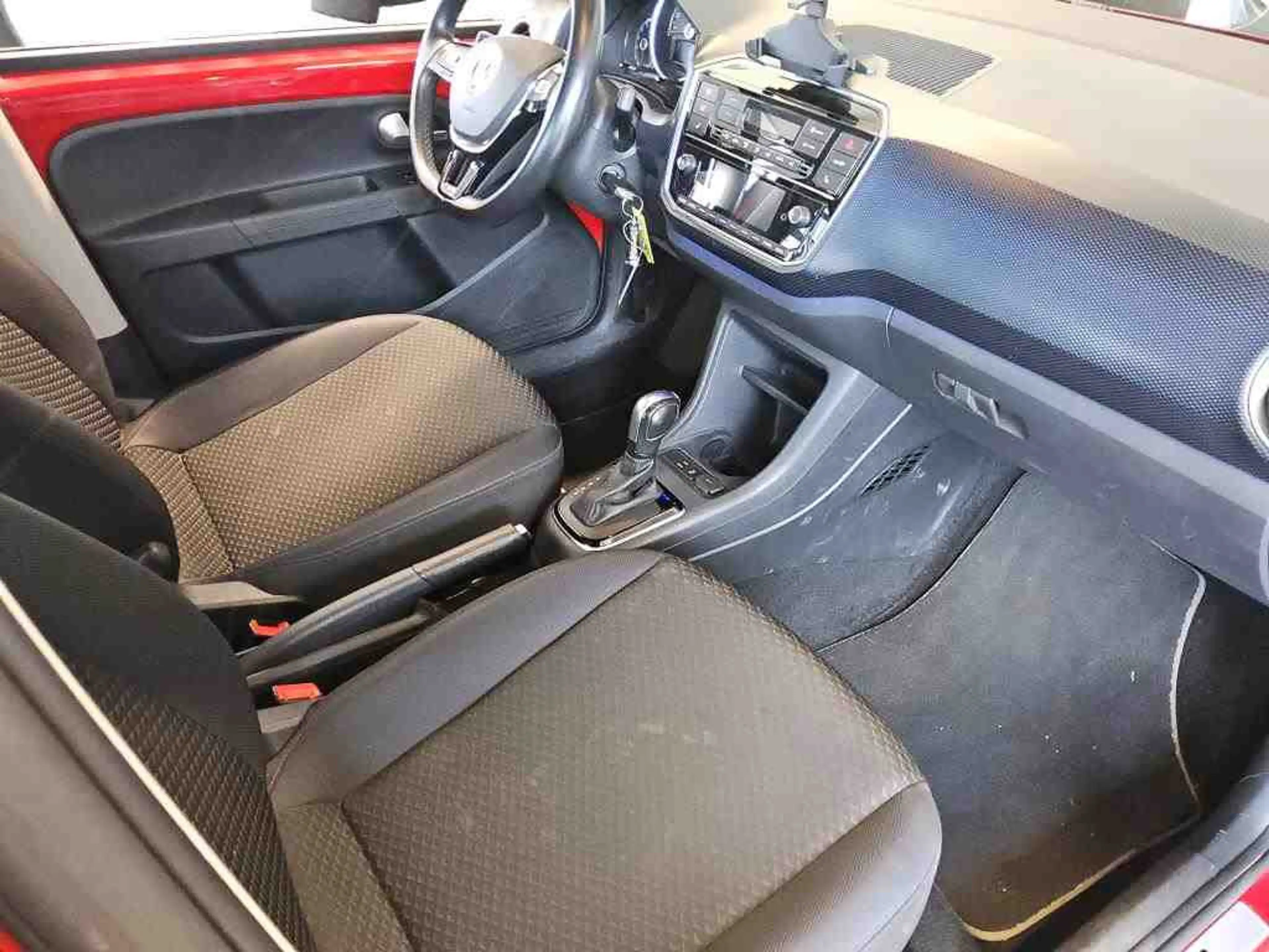 Volkswagen e-up! move up! UNITED*NAVI*KLIMA*SHZ*LM — photo 8