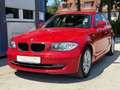 BMW 116 d Advantage 66TKM!/S-Heft/Klima/PDC/TÜV 05.26 Rood - thumbnail 1