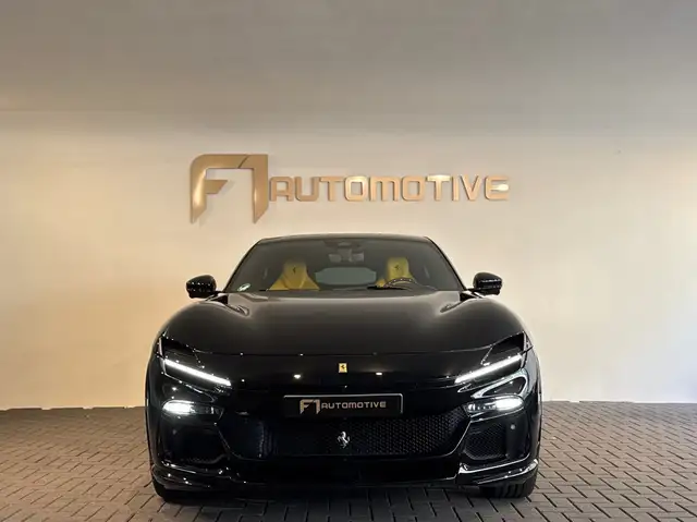 Ferrari Purosangue view 9
