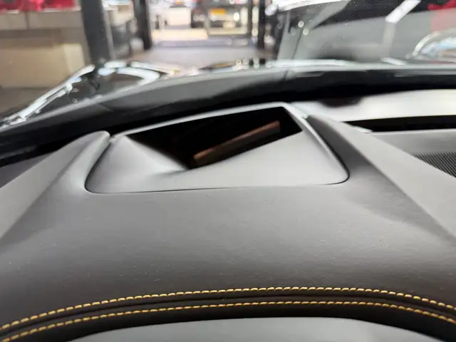 Ferrari Purosangue view 22