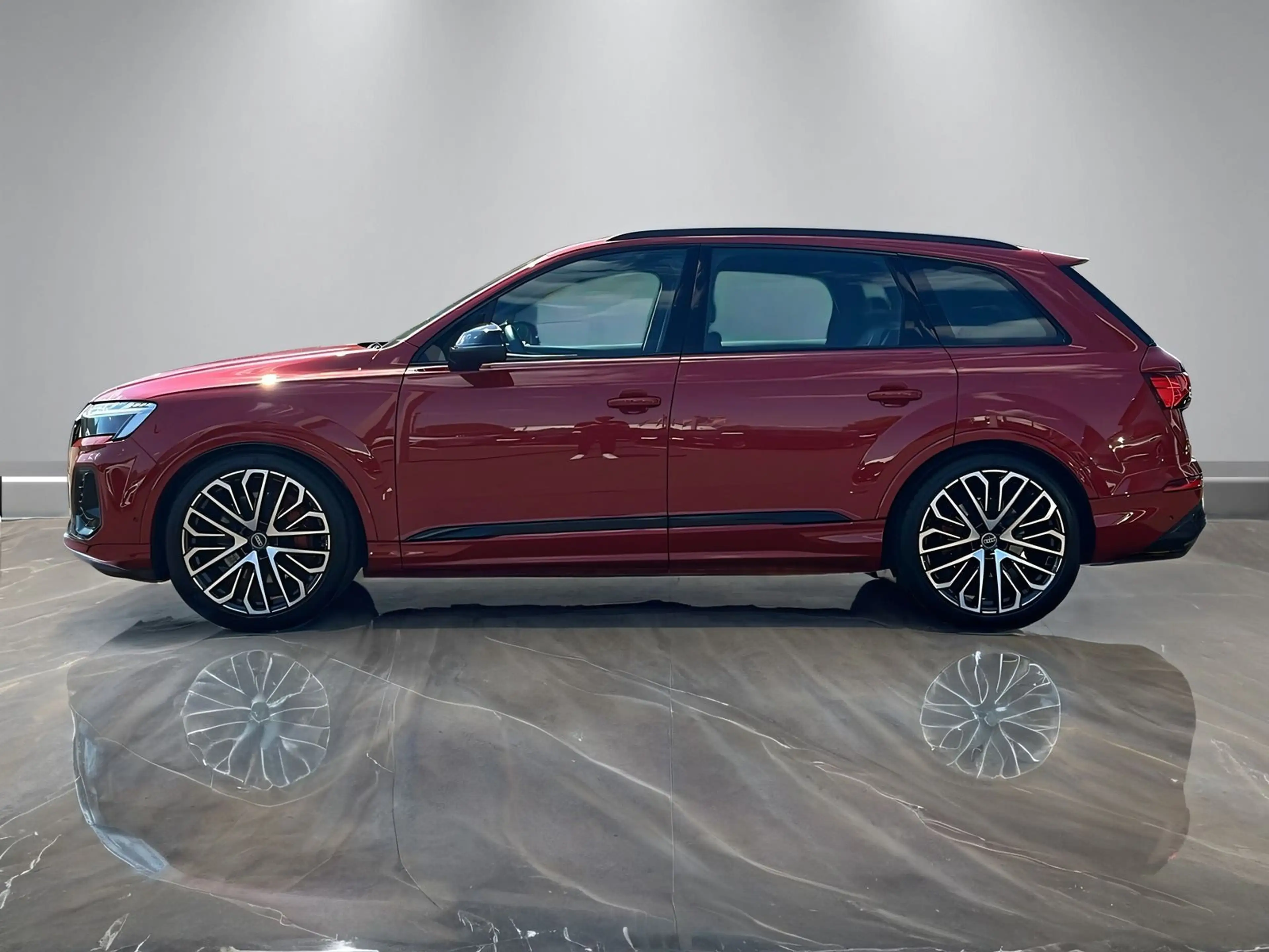 Audi SQ7 +AHK+KAMERA+HUD+OPTIK+STANDHZG+NACHT+ — photo 4