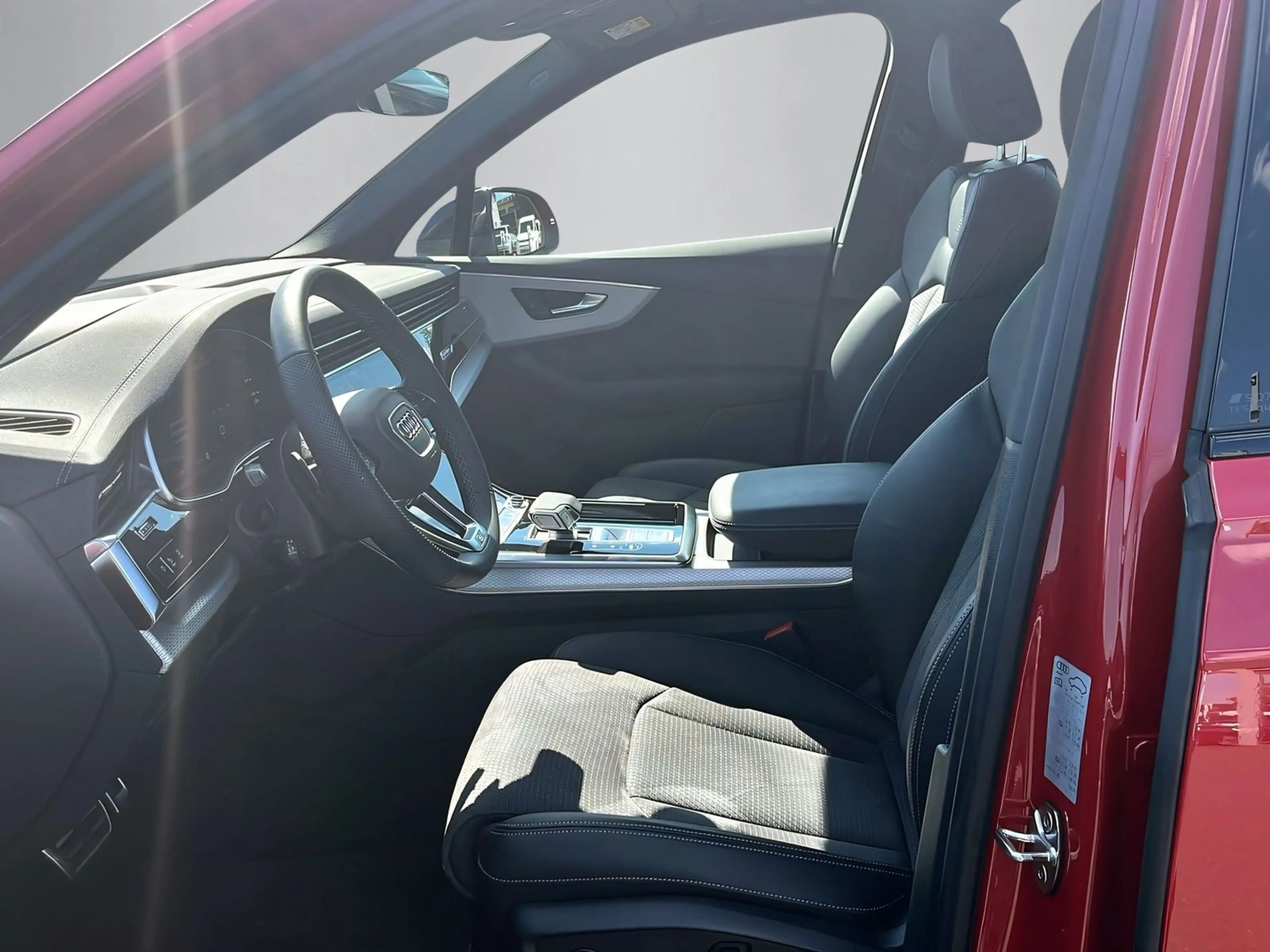 Audi SQ7 +AHK+KAMERA+HUD+OPTIK+STANDHZG+NACHT+ — photo 5