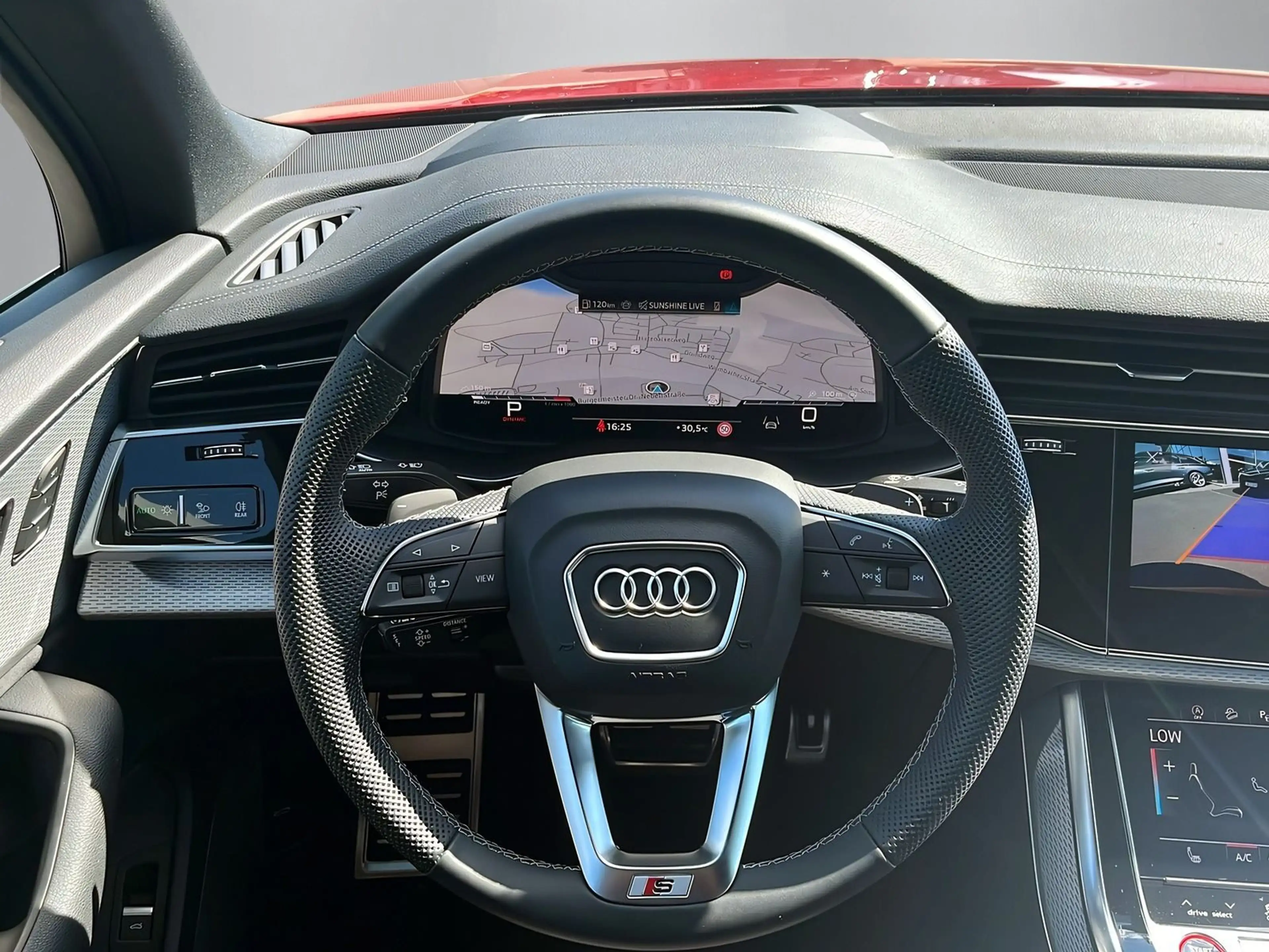 Audi SQ7 +AHK+KAMERA+HUD+OPTIK+STANDHZG+NACHT+ — photo 6