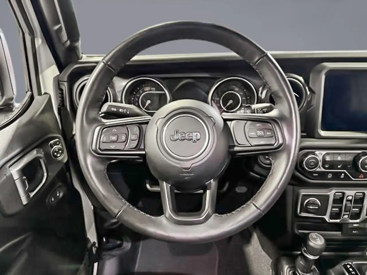 Jeep Wrangler снимка Jeep Wrangler