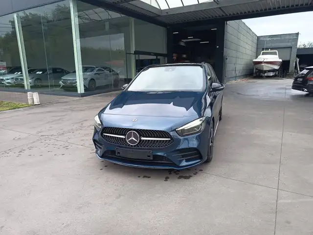 Mercedes-Benz B 200 Trekhaak - memory Pack - Keyless Go - 18" AMG velgen - Supersportwiel -