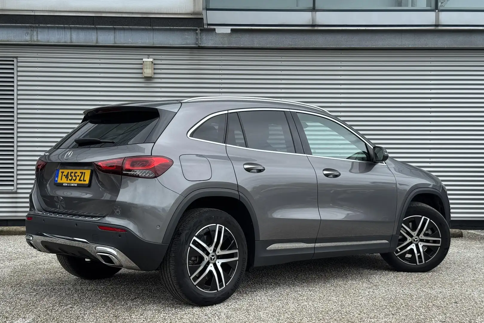 Mercedes-Benz GLA 250 GLA 250e Automaat Luxury Line | Premium Pakket | P Grijs - 2