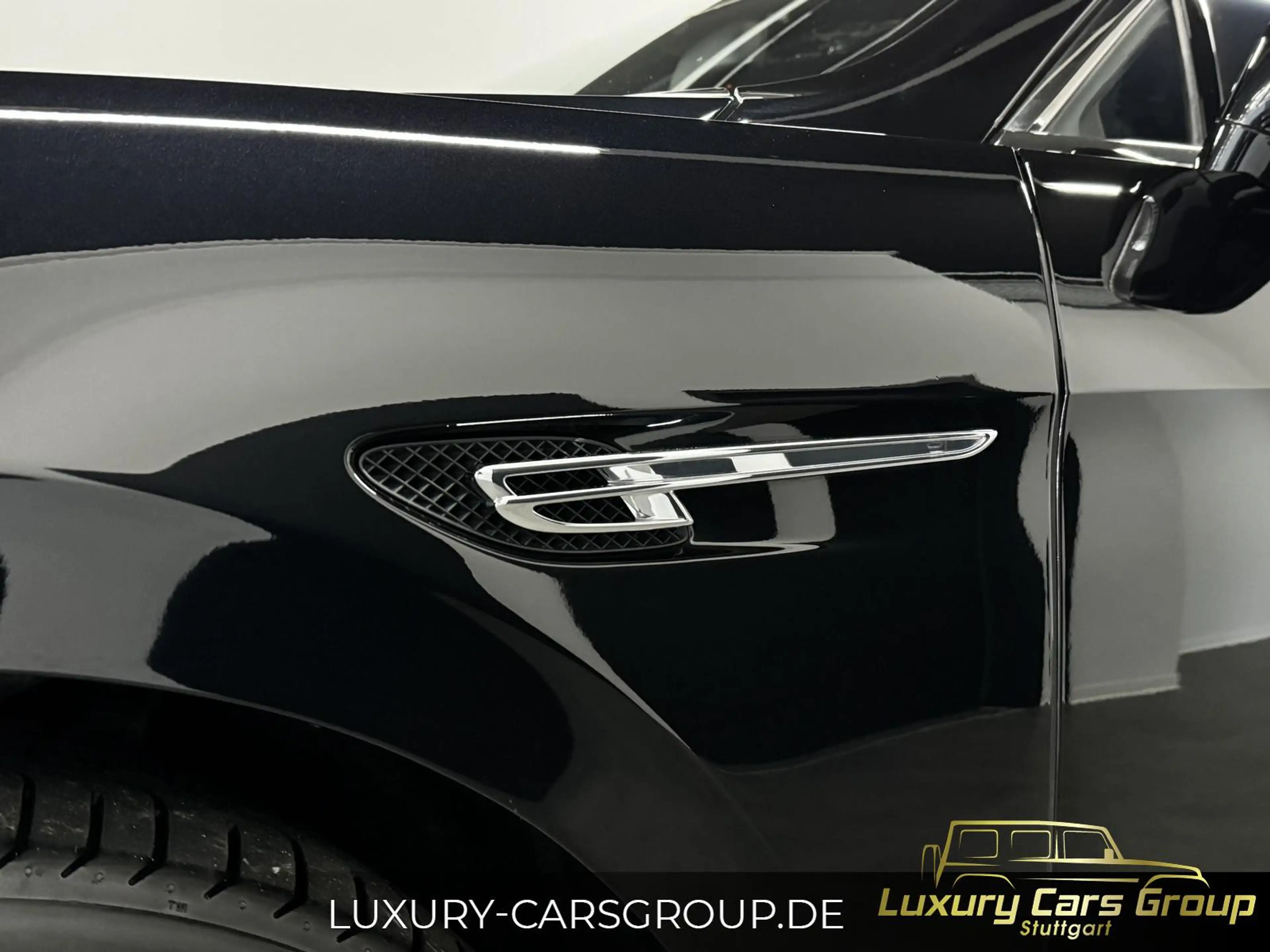 Bentley Flying Spur W12 Guter zustand Deutsches Fahrzeug — photo 4