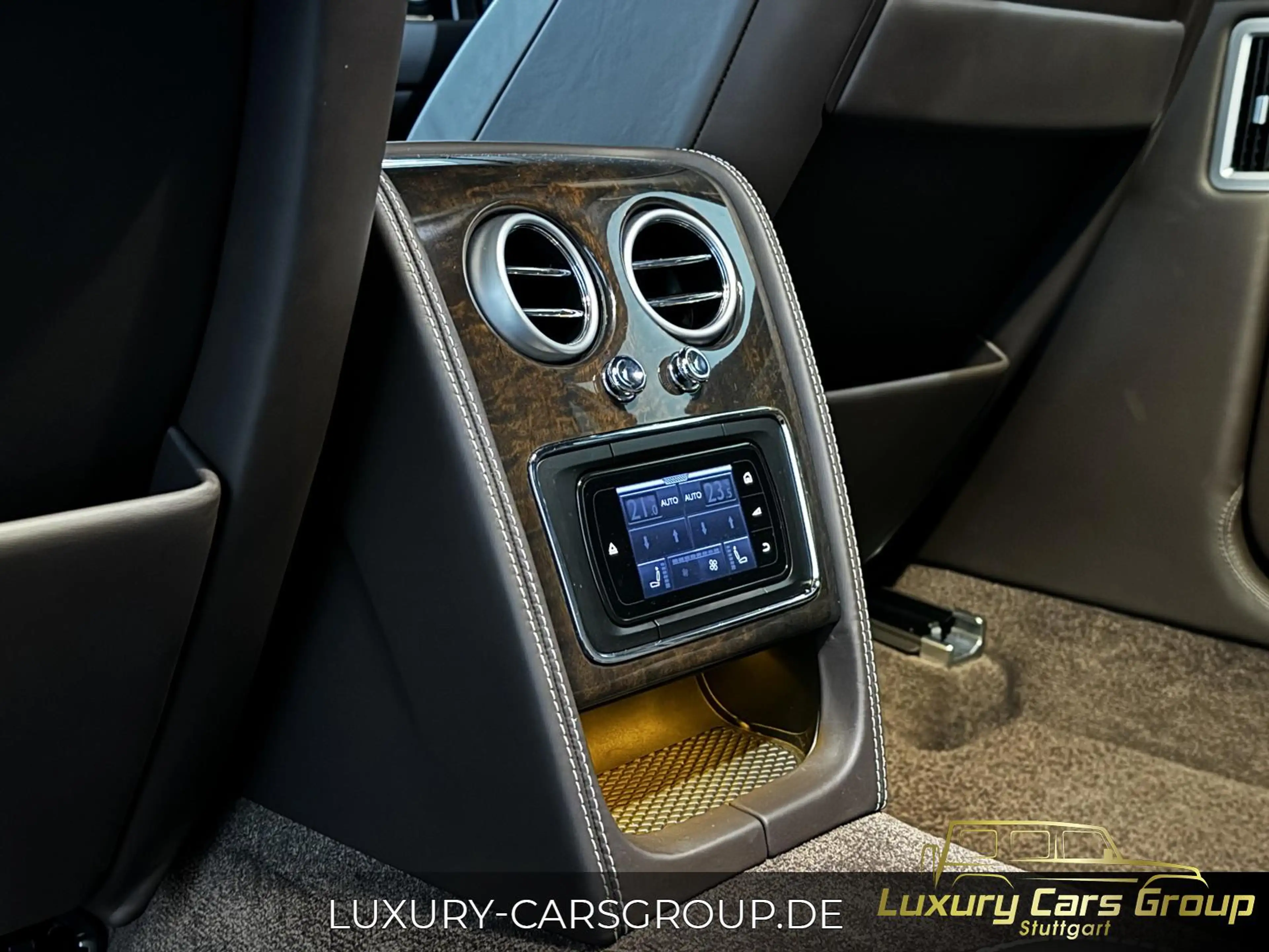 Bentley Flying Spur W12 Guter zustand Deutsches Fahrzeug — photo 15
