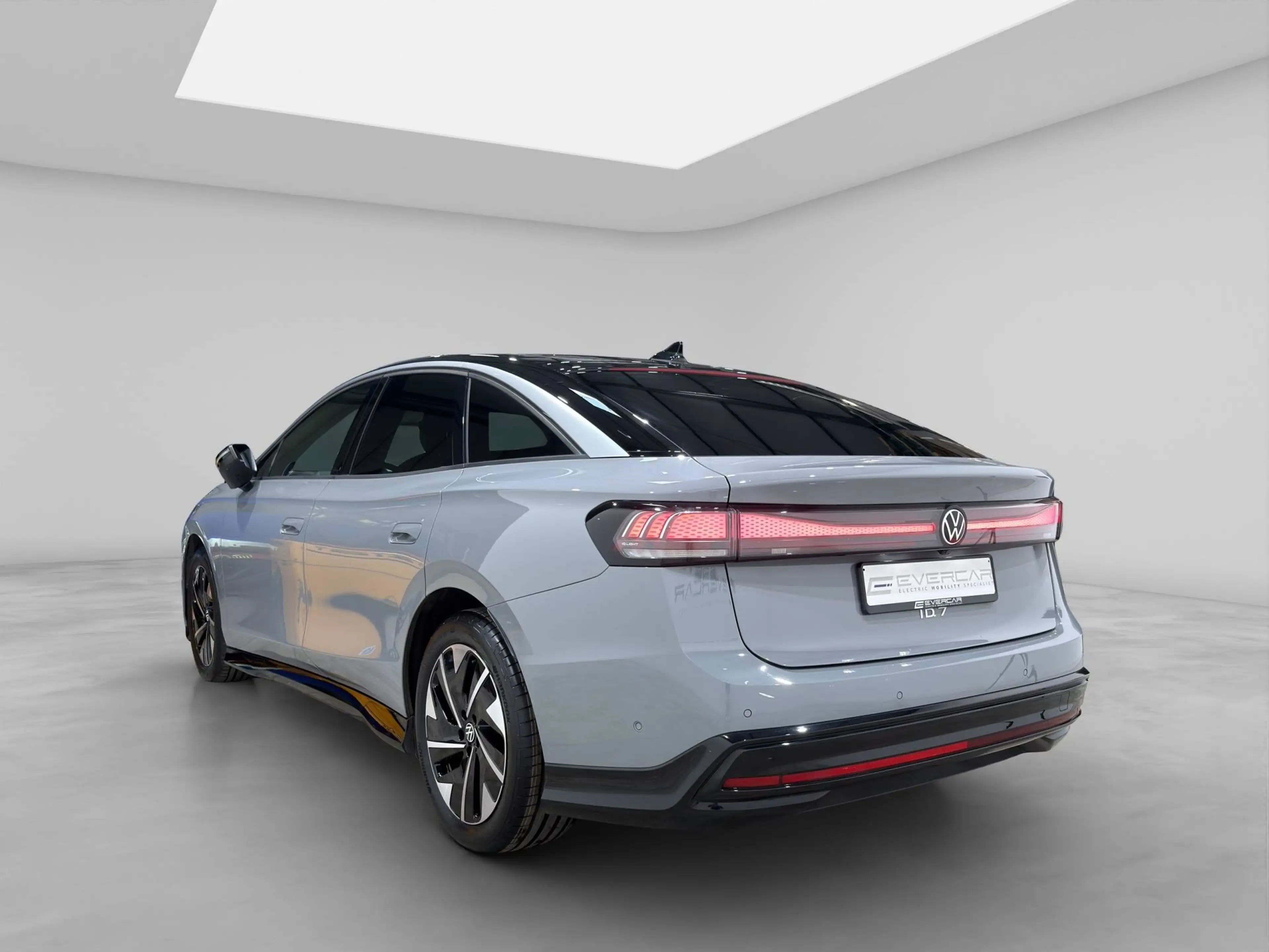 Volkswagen ID.7 PRO ***MASSAGE & HEATED SEATS*MATRIX LED*360°CAMERA*** — photo 6