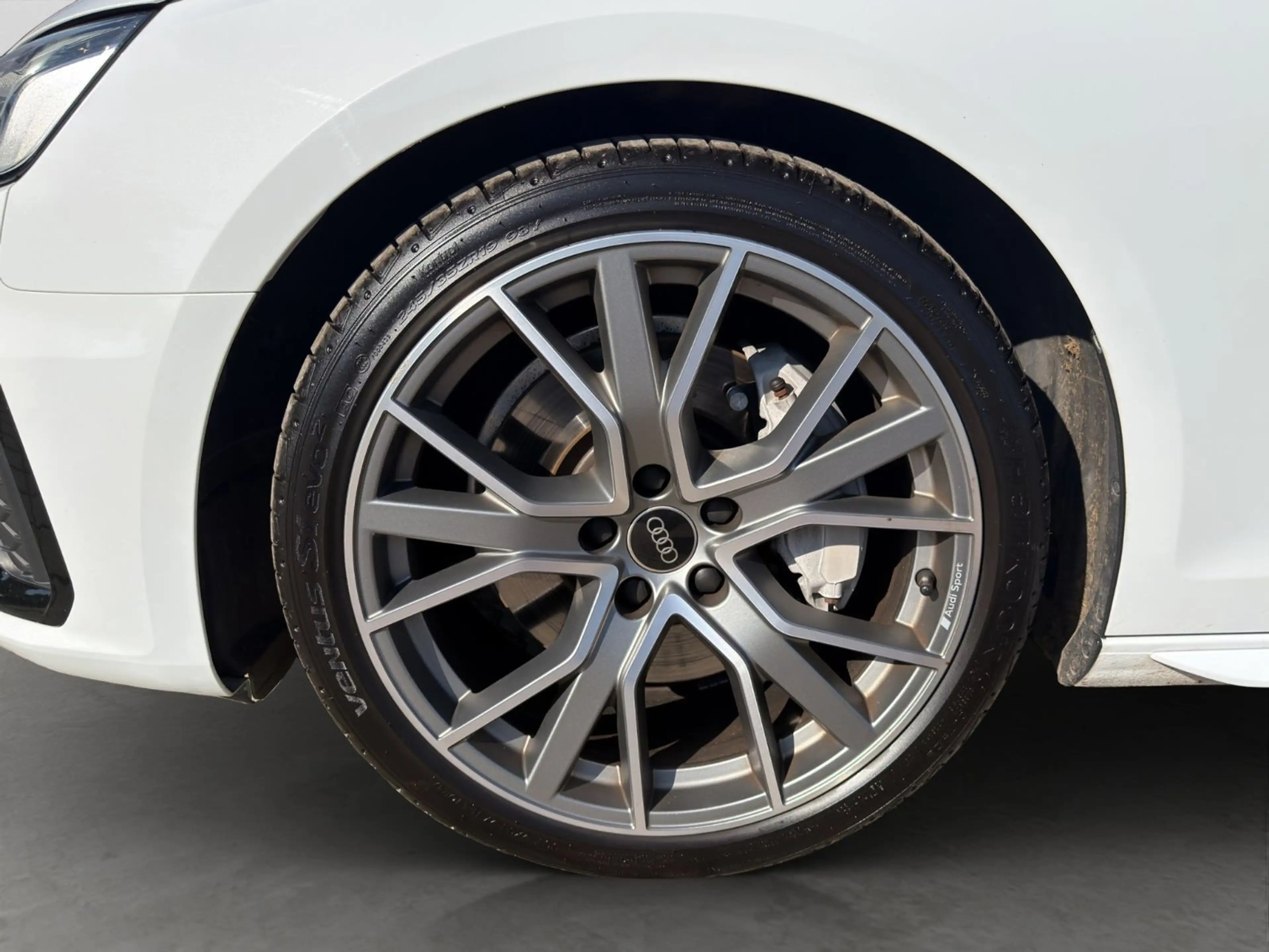 Audi A4 Avant 3.0TDI Aut. S-Line KAM LED APP ACC ANHK — photo 9