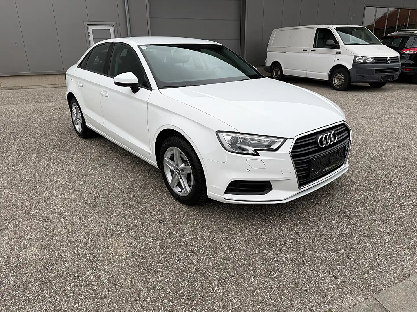 Audi A3 SB 30 TFSI sport Weiß - 1
