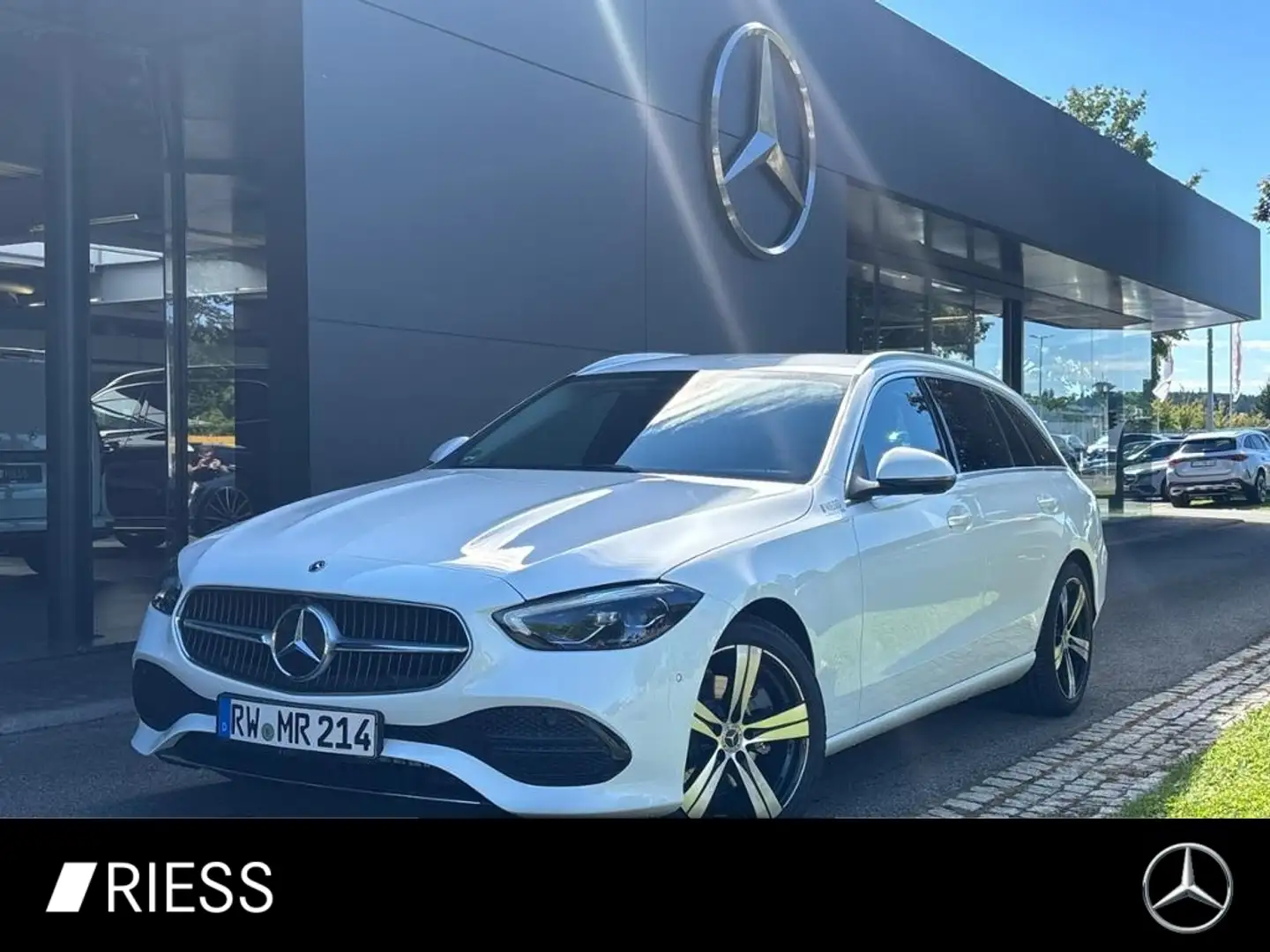 Mercedes-Benz C 200 4M T AVANTGARDE+AHK+MEMORY+360°+THERMATIC+ Weiß - 1