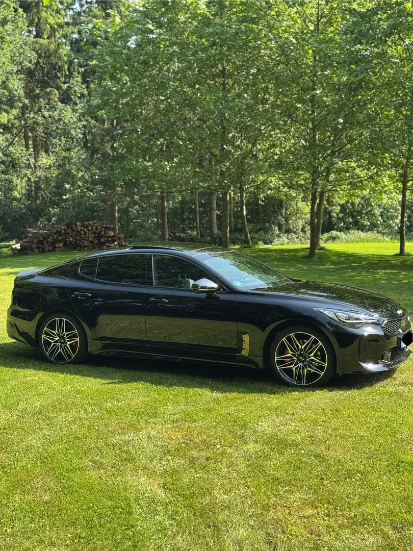 Kia Stinger GT | Vollausstattung Velours | Bastuck Abgasanlage - 2