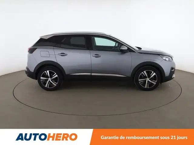 Peugeot 3008 view 7