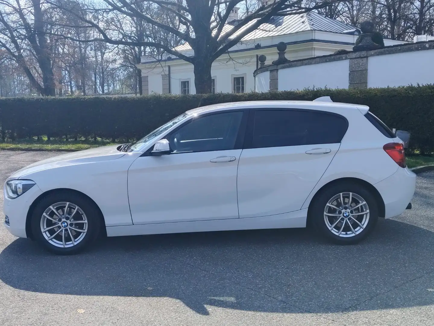 BMW 118 d *PICKERL NEU*KLIMAAUT.*PDC* Weiß - 2