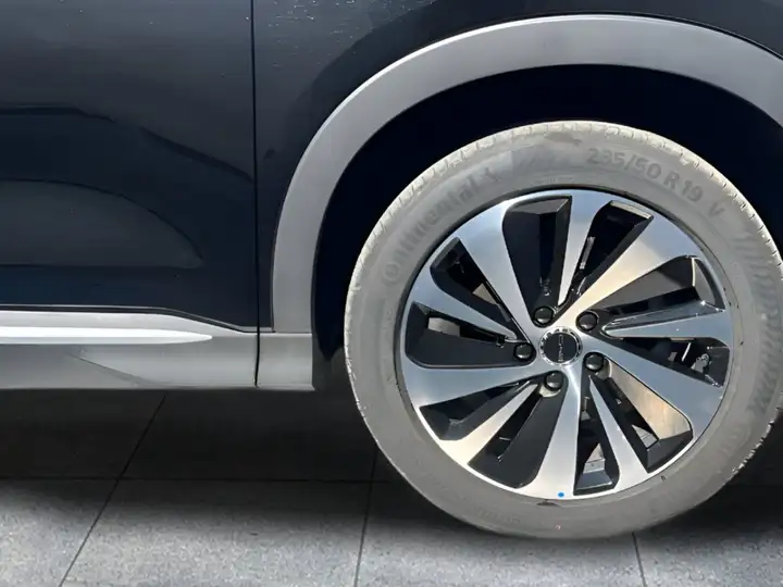 BYD Seal U DM-i COMFORT 2025, foto 22