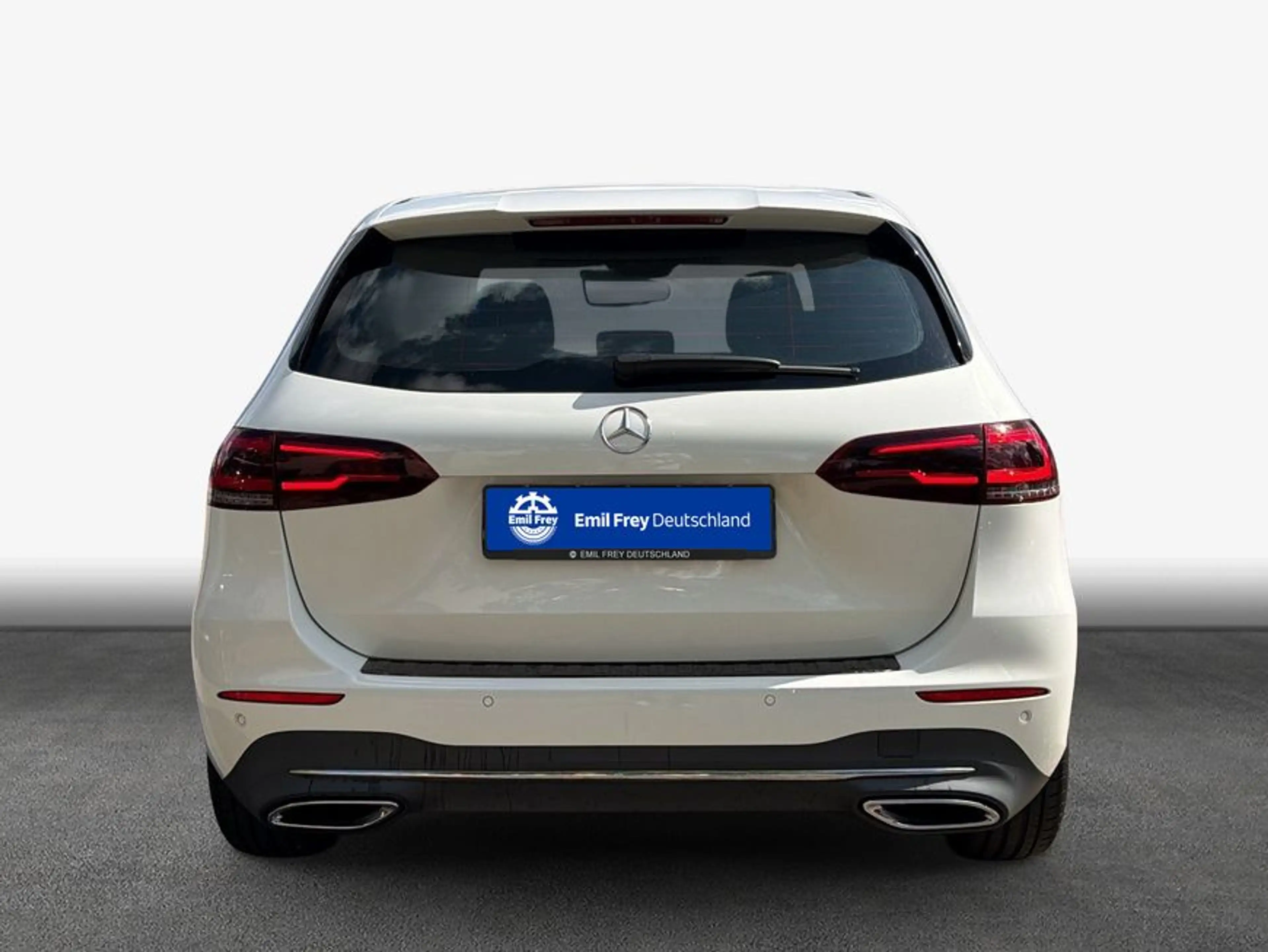 Mercedes-Benz B 220 B-Klasse — photo 5