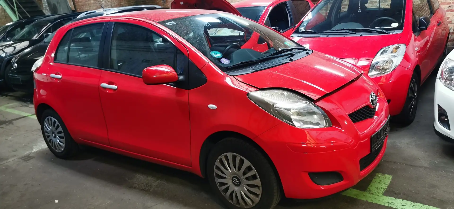 Toyota Yaris 1.0 - 69 VVT-i Millenium - 2