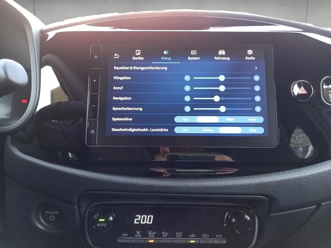 Toyota Aygo X X 1,5 Hybrid Teamplayer Sitzheizung Kamera 14