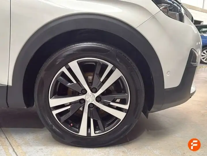 Peugeot 3008 1.2 S&S Pure Tech GT-Line 2018, foto 24