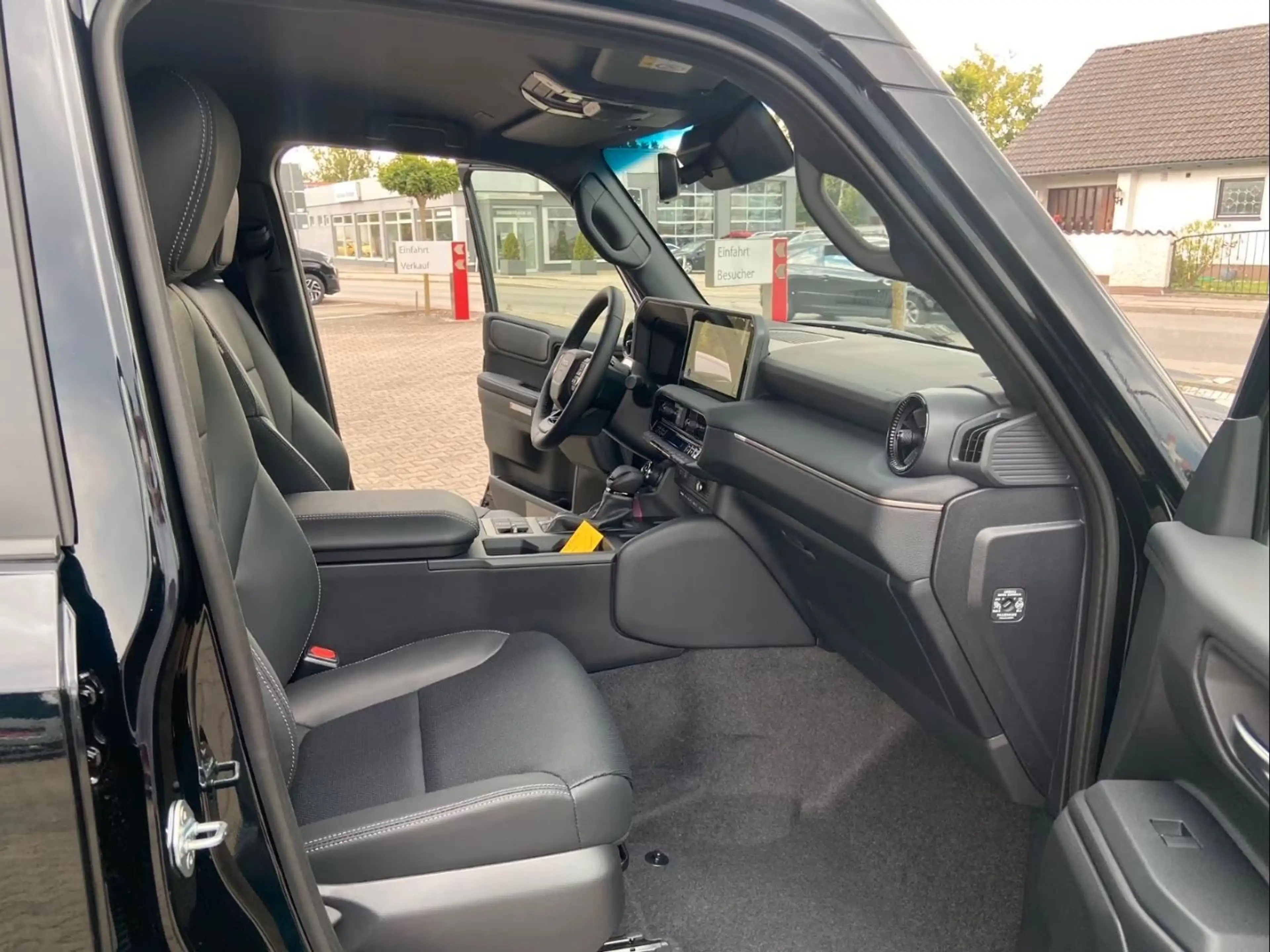 Toyota Land Cruiser 250 (Prado) Executive*Diesel/Hybrid — photo 8
