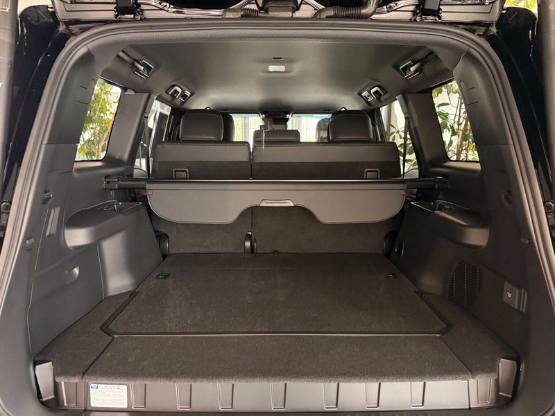 Toyota Land Cruiser 250 (Prado) Executive*Diesel/Hybrid — photo 15
