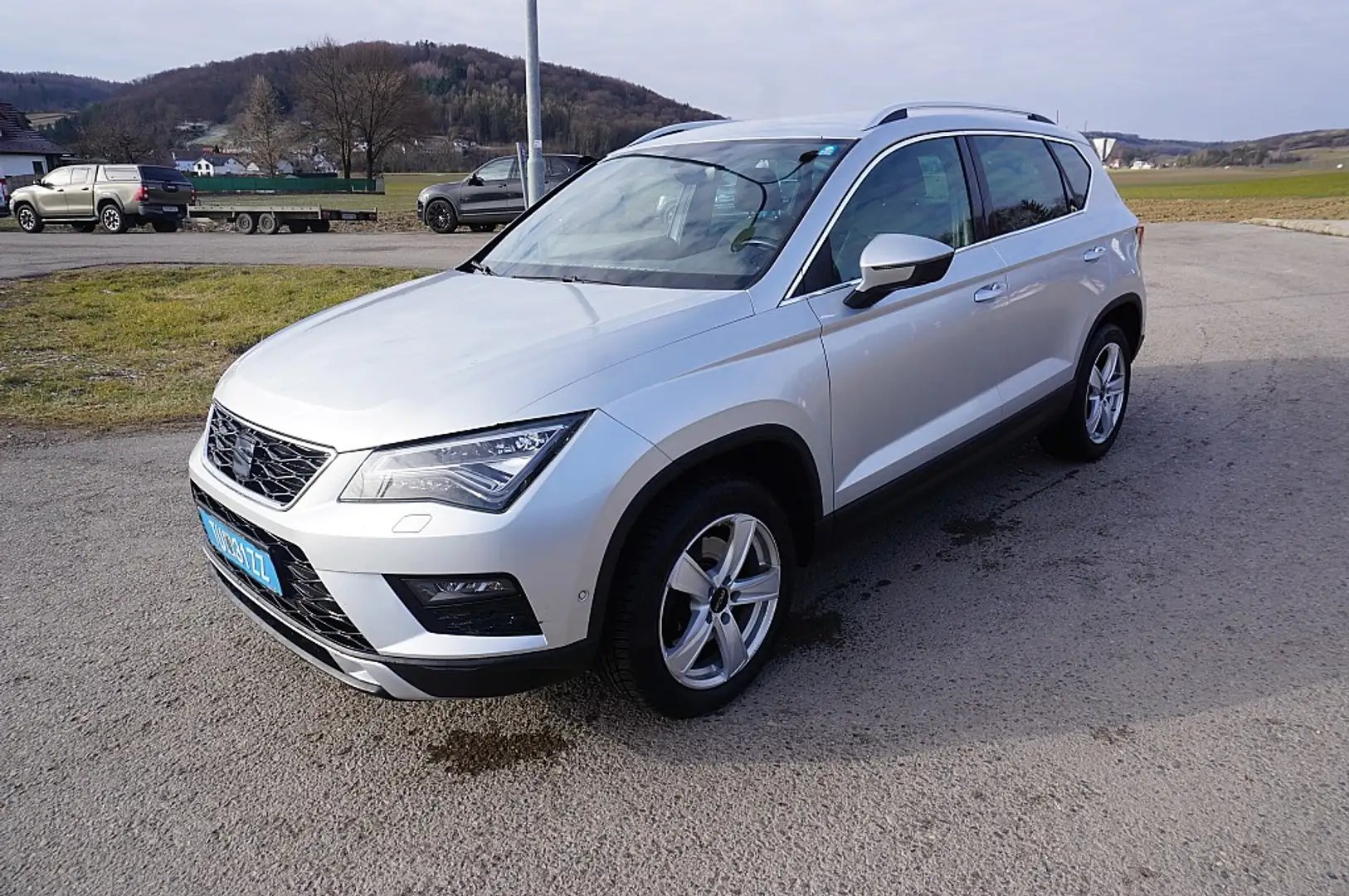 SEAT Ateca 1,4 Xcellence ACT TSI Grau - 2