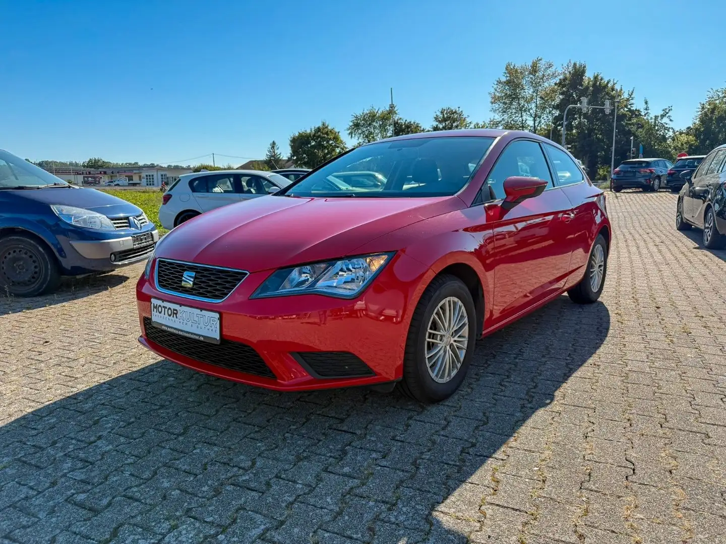 SEAT Leon SC Reference | AHK | Klima Rouge - 1